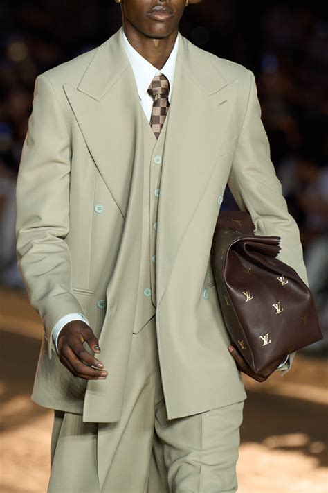 sfilata louis vuitton uomo giugno 2019|louis vuitton spring fashion.